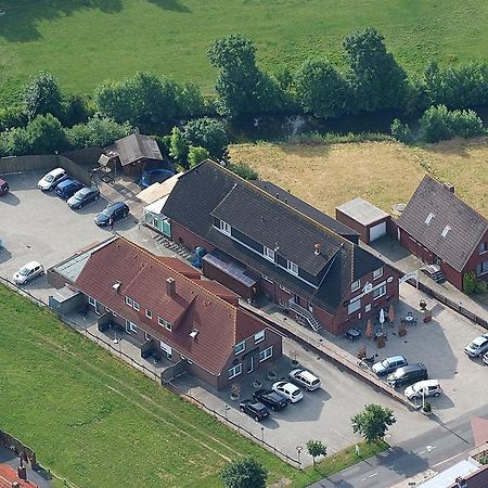 Zum Wikinger Hotel Neßmersiel Екстериор снимка