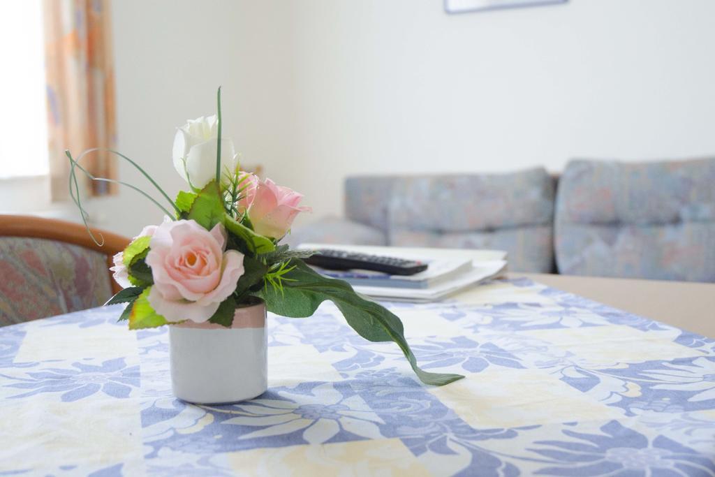 Zum Wikinger Hotel Neßmersiel Екстериор снимка